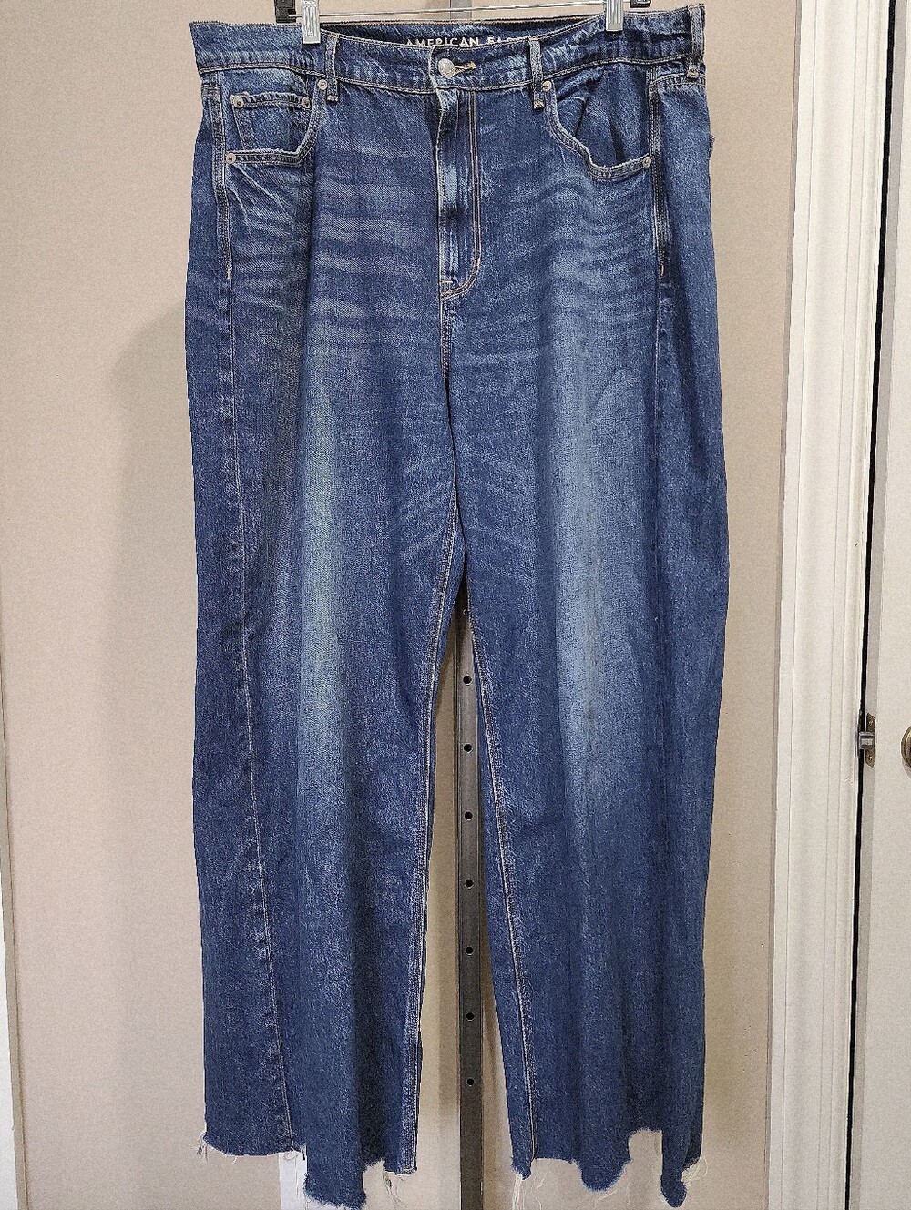 American Eagle Outfitters Super High Rise Wide Leg Baggy Jeans Size 18R